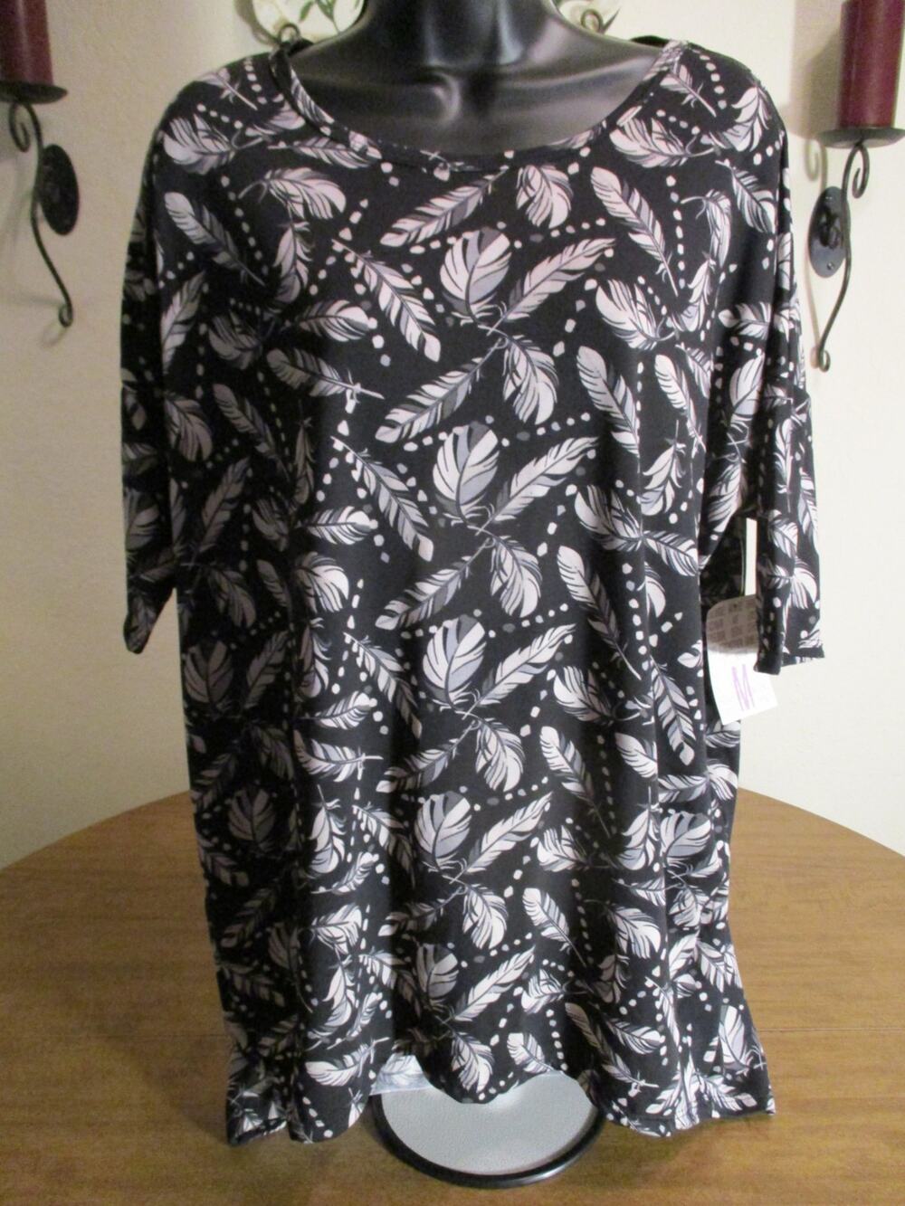LULAROE IRMA SHIRT BLACK GREY FEATHERS SIZE MEDIUM